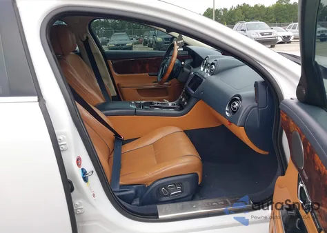 2014 Jaguar Xj Xjl Supercharged z USA, uszkodzony, nr VIN SAJWA2GT5EMV58396